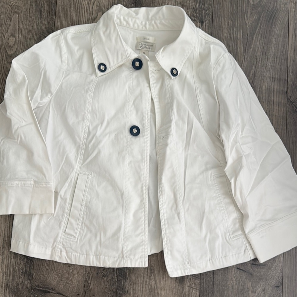 Christopher & Banks Women’s White jacket with Navy Accents